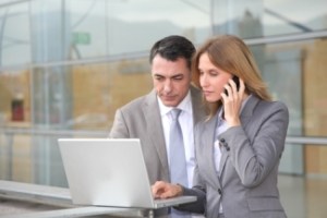 best-virtual-phone-service-user